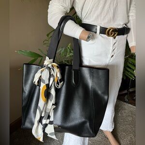 Coach Pebbled Leather Rare Tote Bag w/ Vintage Scarf